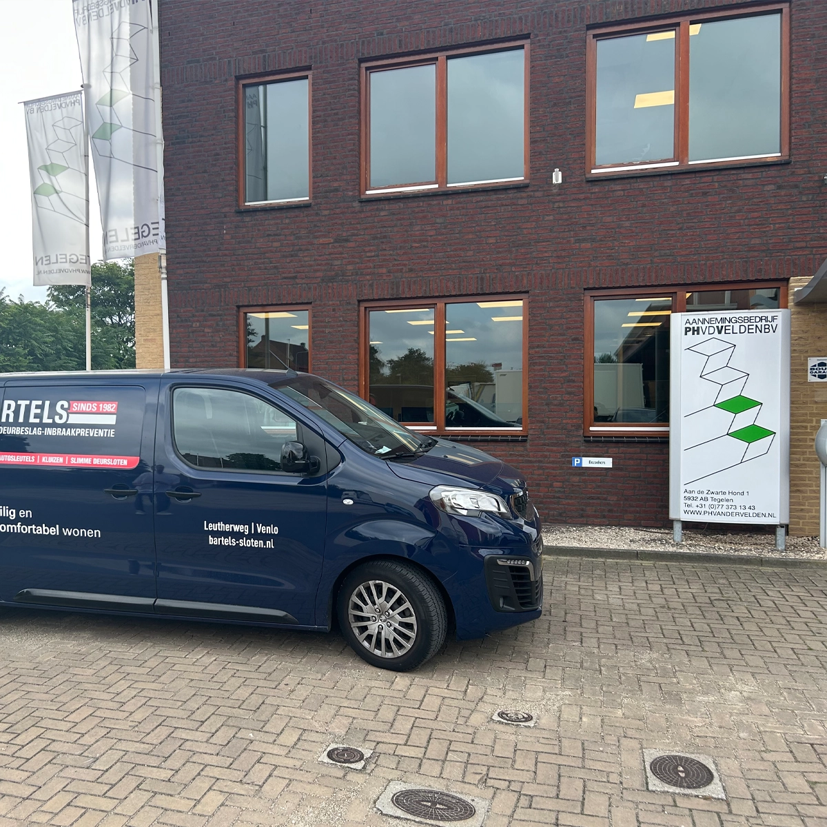 Aannemersbedrijf PH van der Velden